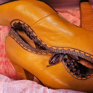 Poetic License - Backlash - YELLOW
